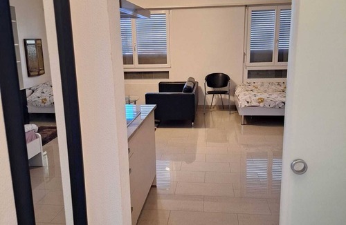 Matthaus Apartment | Large 1-room apartment-Mark