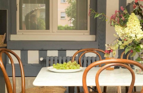 Pont-l'Eveque Apartment | Large 11-person house "L'éventail
