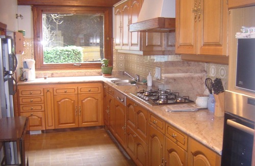 Bernac-Dessus House | Large 19th century character house.