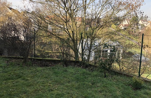 Verneuil-sur-Seine House | Large 2 rooms in quiet area with view of park
