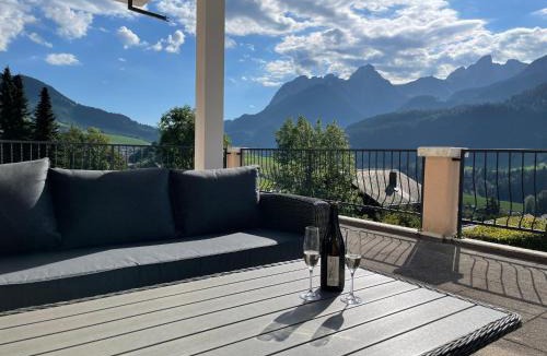Chateau-d'Oex Apartment | Large 3 bed apartment with mountain views, pool and gym