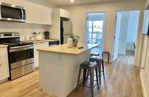Cite-Universitaire Apartment | Large 3-Bedroom Apartment +