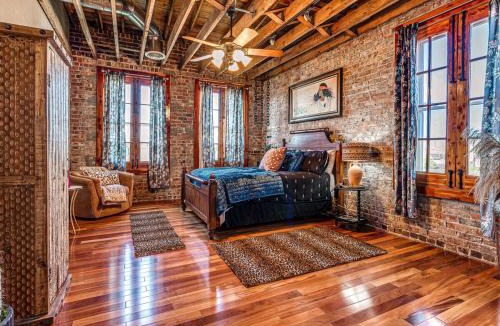 Central Oklahoma City Apartment | Large 4-Bed Stockyards Hideaway