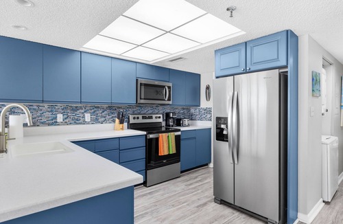 Ocean Drive Condo | Large 4 bedroom OceanFront!