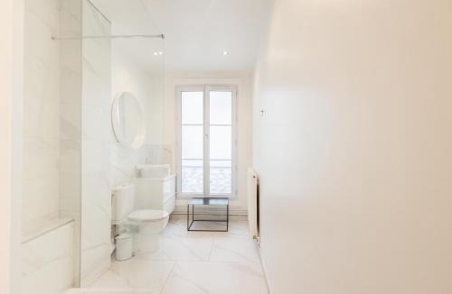 Quartier de la Roquette Apartment | Large 4 bedroom apartment near Bastille