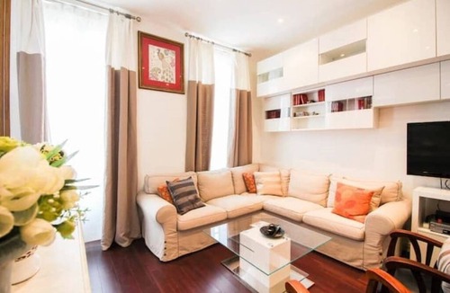 Prefecture Apartment | Large 4-room apartment