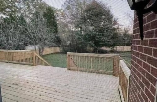 Gloucester Point House | Large 4bed 2.5b home w/fenced in back yard & deck