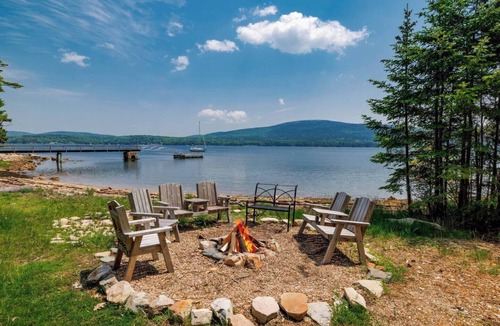 Mount Desert House | Large 4BR Waterfront Home with Dock! [Quarry Cove]