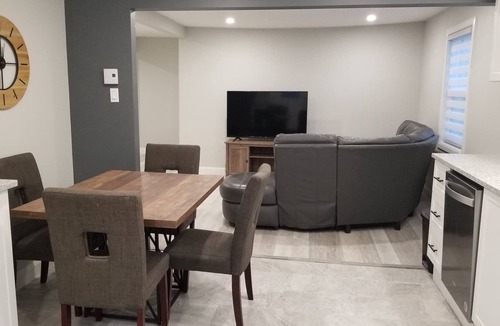 Laval Apartment | Large 5 and a half near Montreal