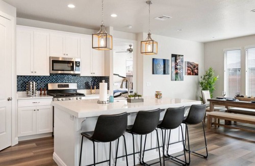Sienna Hills House | Large 5 Bed 5 Bath Home w/Private Hot Tub