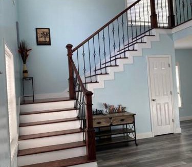 Dalton House | Large 5 Bedroom Home Near Downtown Dalton