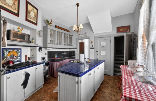 Council Bluffs House | Large 5 bedroom | Downtown