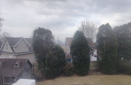 Eastward Look House | Large 6 Bedroom Suites with 6 full baths, Narragansett quick walk to the beach