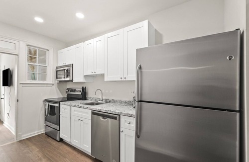 Trinidad House | Large 6BR Property in DC | Sleeps Groups | 4 Baths
