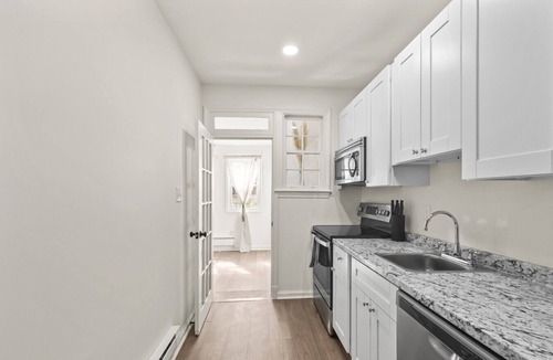 Trinidad House | Large 6BR Property in DC | Sleeps Groups | 4 Baths