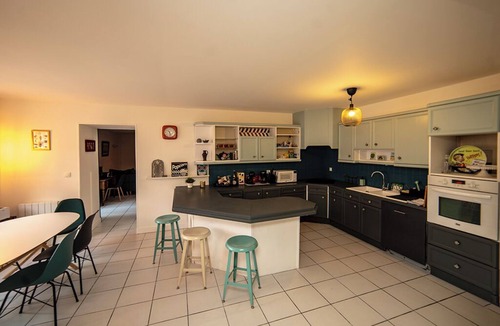 Langrune-sur-Mer House | Large 8-person vacation home, 5 minutes' walk from the sea.