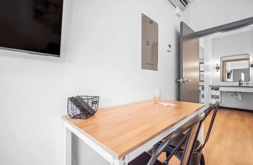 West Central Apartment | Large Ada, pet friendly loft in Kendall Yards
