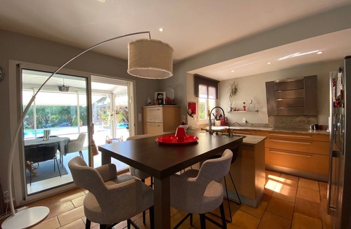 Saix House | Large air-conditioned house, swimming pool Secure Very quiet Pétanque, Table tennis