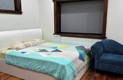 Strathfield House | LARGE and COSY HOME IN STRATHFIELD