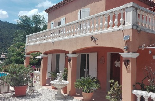 Sollies-Toucas Villa | Large and lively family villa in the heart of Provence