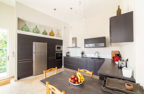 Campagnan House | Large and luxury winegrower mansion in Campagnan