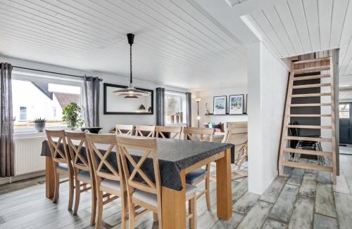 Lokken House | Large And Newly Renovated Holiday Home In Cozy Ingstrup