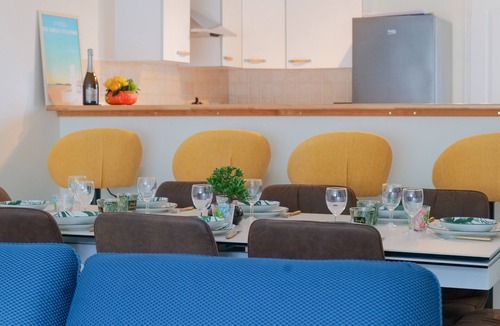 Chateau-d'Olonne Ski Chalet | Large and pretty renovated house Les Sables - 8 pers