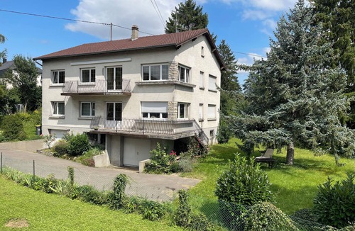 Mulhouse Apartment | Large apartment surrounded by greenery Dornach