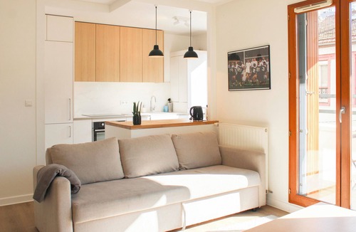 Saint-Denis Apartment | Large apartment with balcony - Stade de France