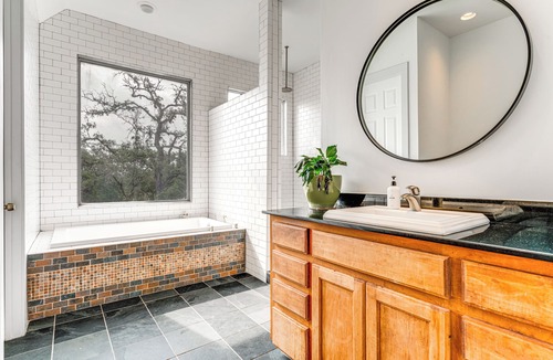 Hudson Bend House | Large Austin Home w/ Lake Travis Views & Fire Pit