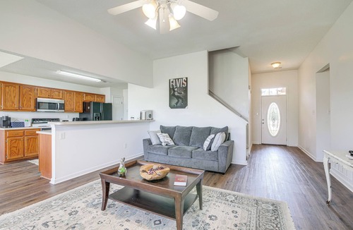 Southaven House | Large Backyard: Peaceful Home in Southaven!