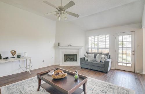 Southaven House | Large Backyard: Peaceful Home in Southaven!