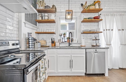 Hanover Place House | Large Beautiful Midtown Home with Private Parking!