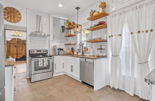 Hanover Place House | Large Beautiful Midtown Home with Private Parking!
