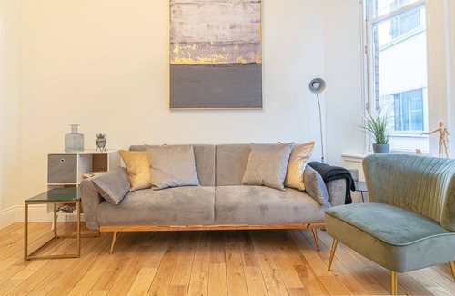 City Centre Glasgow Apartment | Large Blythswood Residence