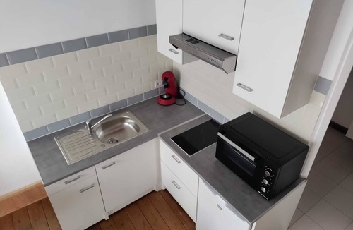 Boulogne-sur-Gesse Apartment | Large, bright, fully-equipped 3-room apartment