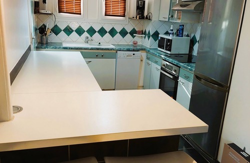 Saint-Martin Apartment | Large, bright T4 - 6 people - Beaches & center Montpellier