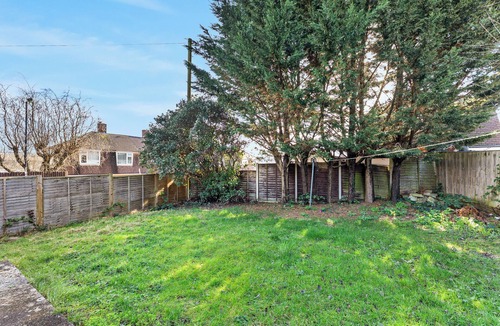 Belluton House | Large Bristol House - Games room&nbsp;-&nbsp;Parking