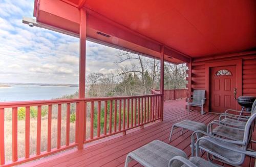 Elizabeth House | Large Cabin w/Deck Overlooking Norfork Lake!