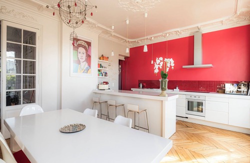 Quartier de la Plaine-de-Monceaux Apartment | Large Charming Flat /Central Paris : Arc de Triomphe ; Champs-Elysées