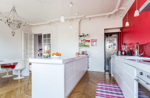 Quartier de la Plaine-de-Monceaux Apartment | Large Charming Flat /Central Paris : Arc de Triomphe ; Champs-Elysées