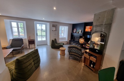 Esquieze-Sere House | Large charming house