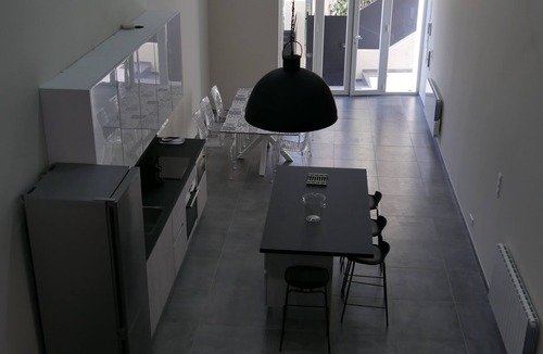 Beausoleil Apartment | Large chic and modern loft, industrial decor