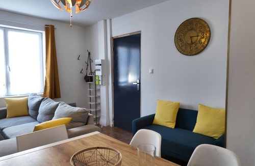 Valenciennes Apartment | Large city apartment with 2 private indoor parking spaces