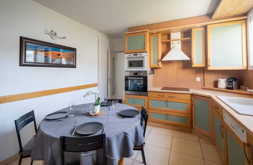 Antigone Apartment | Large city center apartment