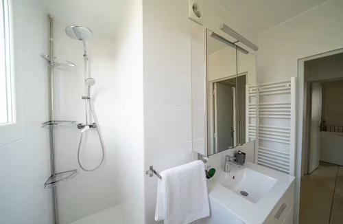 Antigone Apartment | Large city center apartment