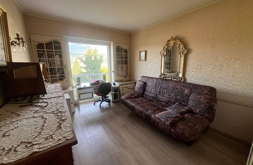 Aix-les-Bains Apartment | Large "classic" apartment, breathtaking view. Tennis court and swimming pool nearby.