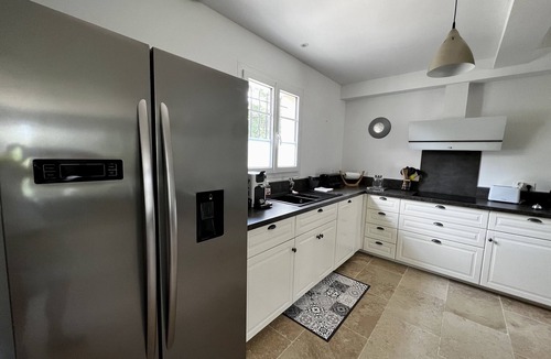 Saint-Victor-des-Oules Villa | Large, comfortable 8-bedroom villa
