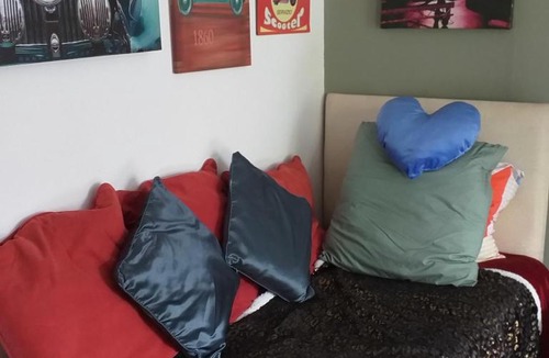 Saint-Maur-des-Bois House | Large Comfortable Annex. Sleeps 4.