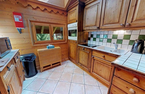 Meribel Centre Apartment | Large, comfortable apartment with easy-access to the slopes